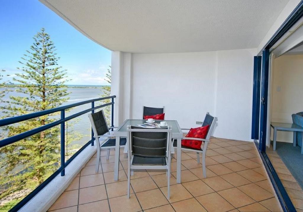 Just Perfect Apartment With Ocean Views Caloundra Exterior photo